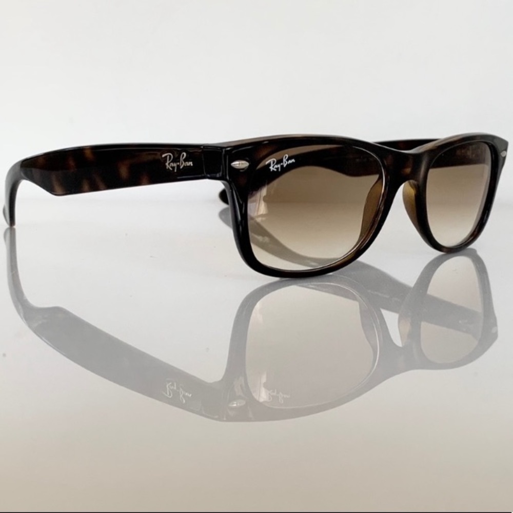 RayBan